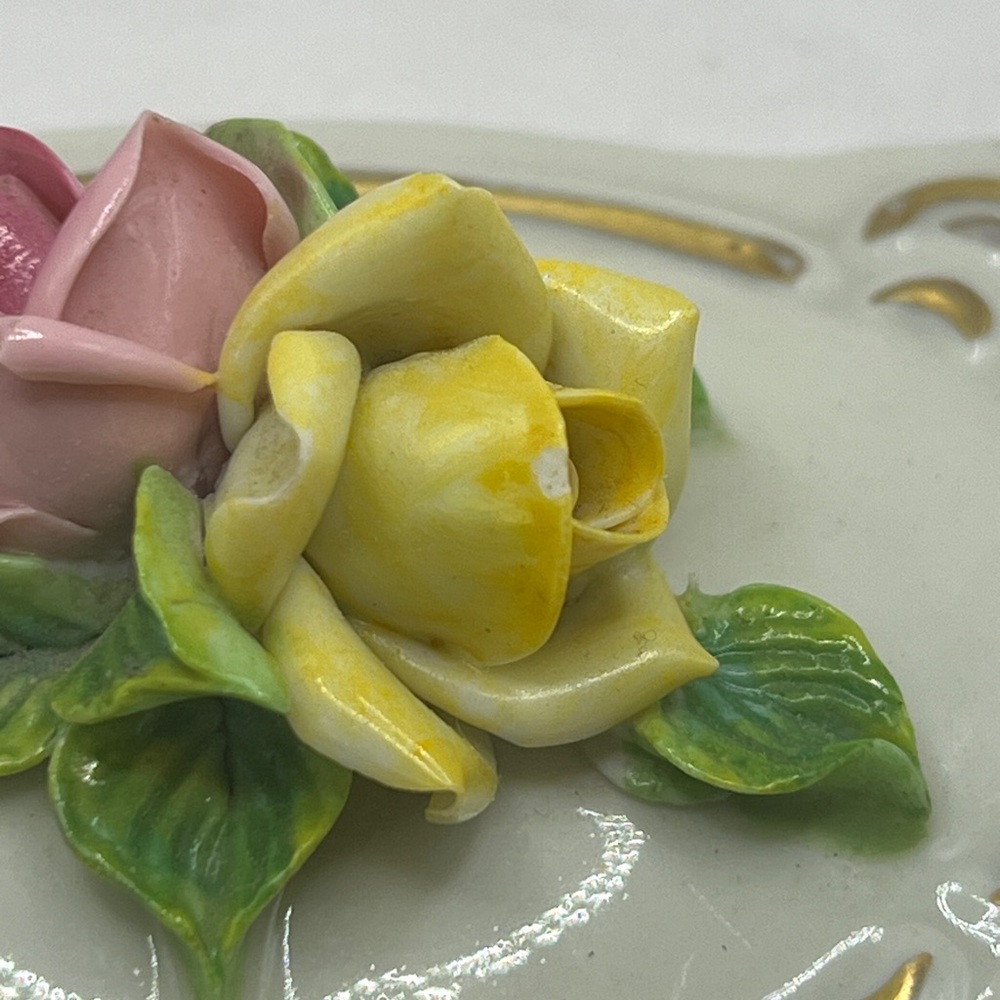 Dresden Porcelain Trinket Box - Picture 8 of 8